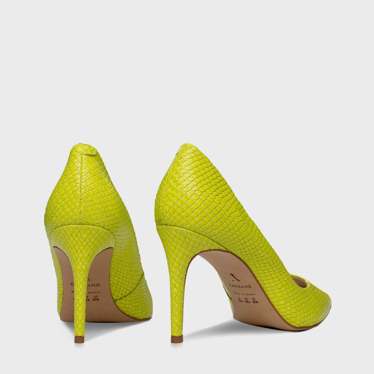 Scarpin Salto Alto Fino Em Couro Snake Lime carrano Srta Maison